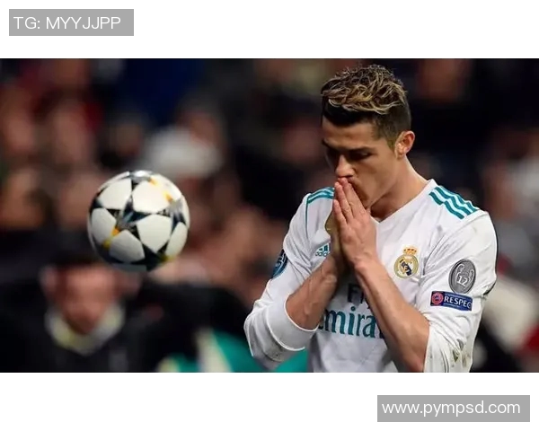 足球明星扎辫子的那个瞬间引发的时尚潮流与运动风尚探讨